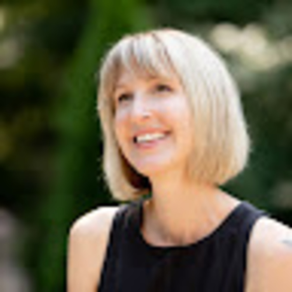 Meet your Posher, Becca